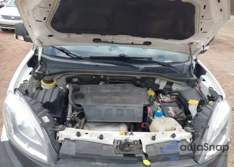 2019 Ram Promaster City Tradesman z USA, uszkodzony, nr VIN ZFBHRFAB2K6N76493